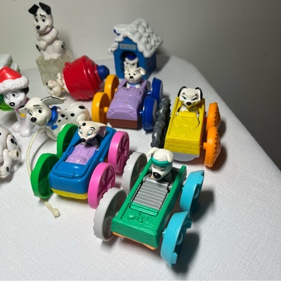 McDonald's Dalmatian Figures with Colorful Vehicles. McDonald’s. Play or collect - Picture 3 of 8